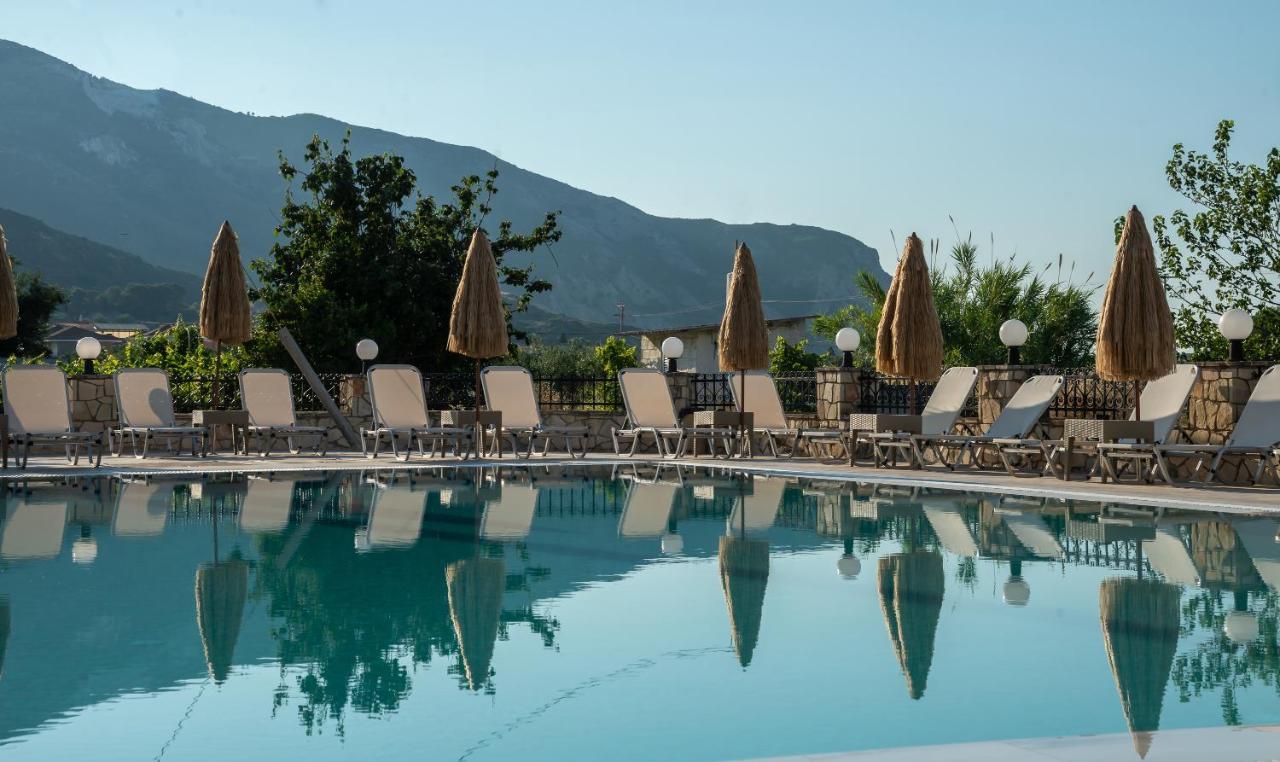 Athina Apartments Zakynthos Town Exterior photo
