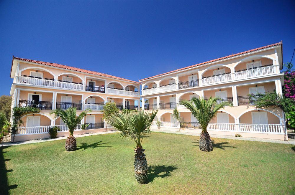 Athina Apartments Zakynthos Town Exterior photo