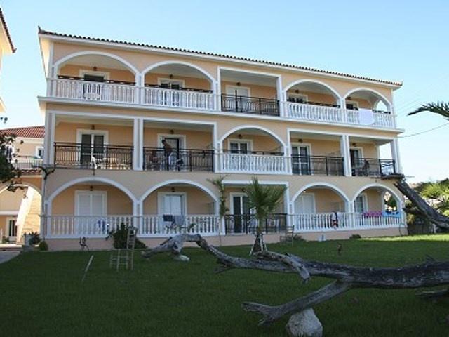 Athina Apartments Zakynthos Town Exterior photo